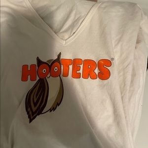 Hooters outfit
